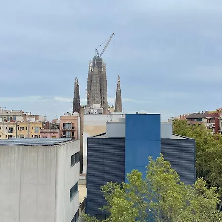 Apartment The View Of Sagrada Familia